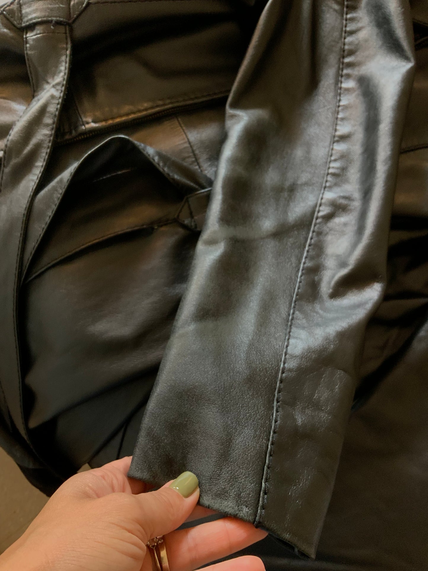 Veste en cuir noir