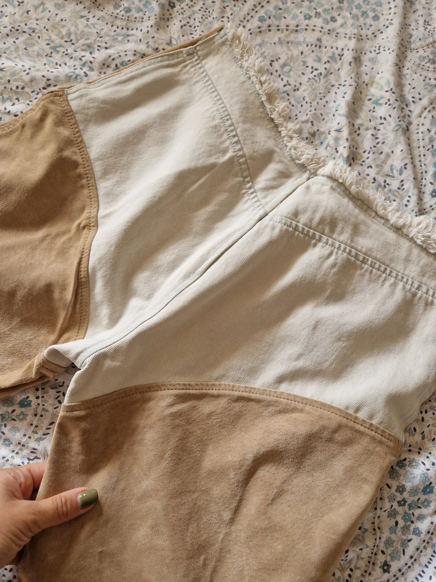 Vintage denim & suede embroidered cowgirl pants - L