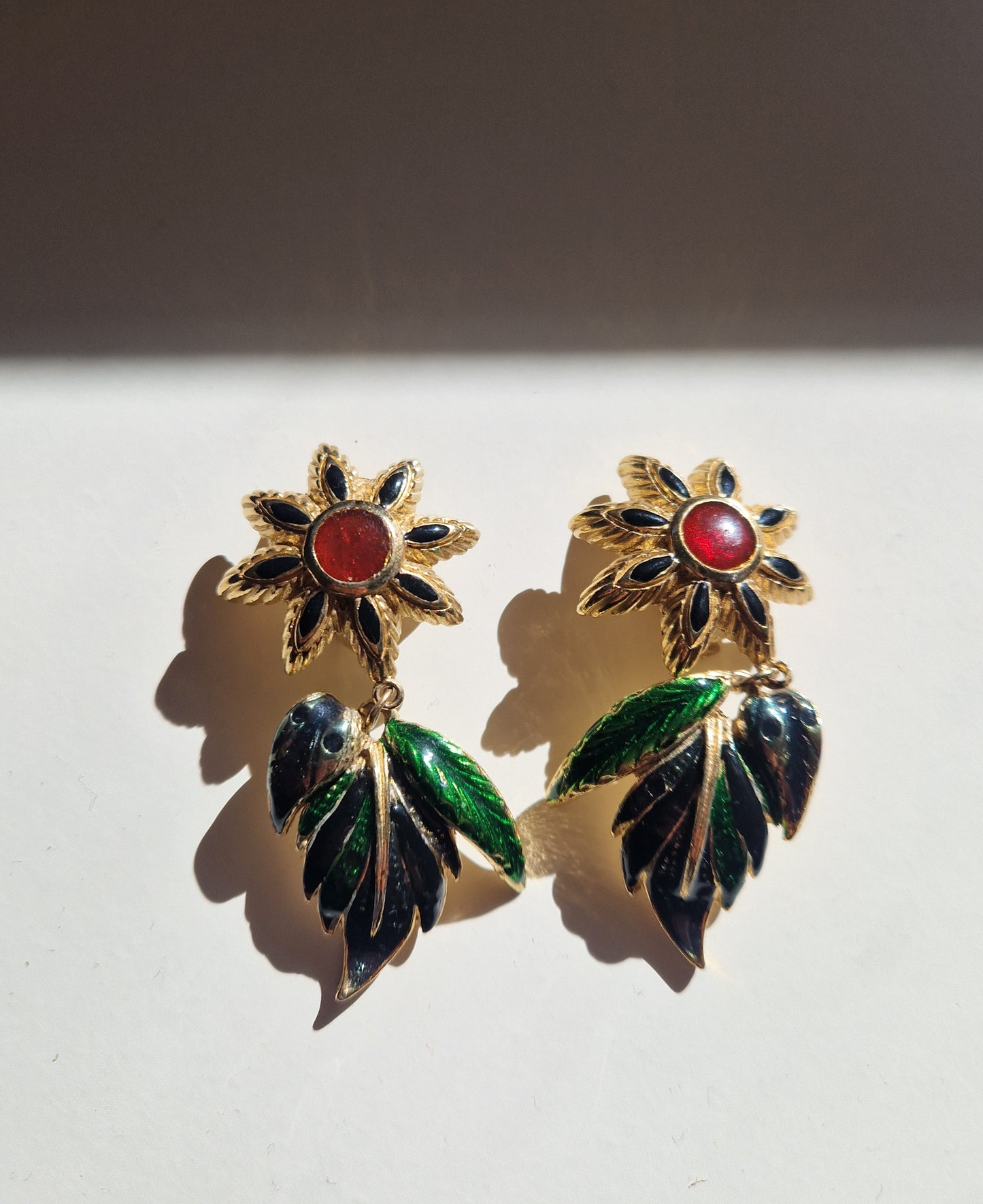 Vintage flower clip earrings