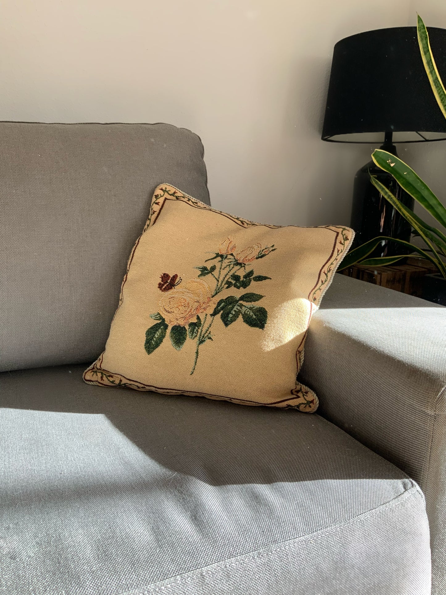 Set of 3 vintage cushion covers