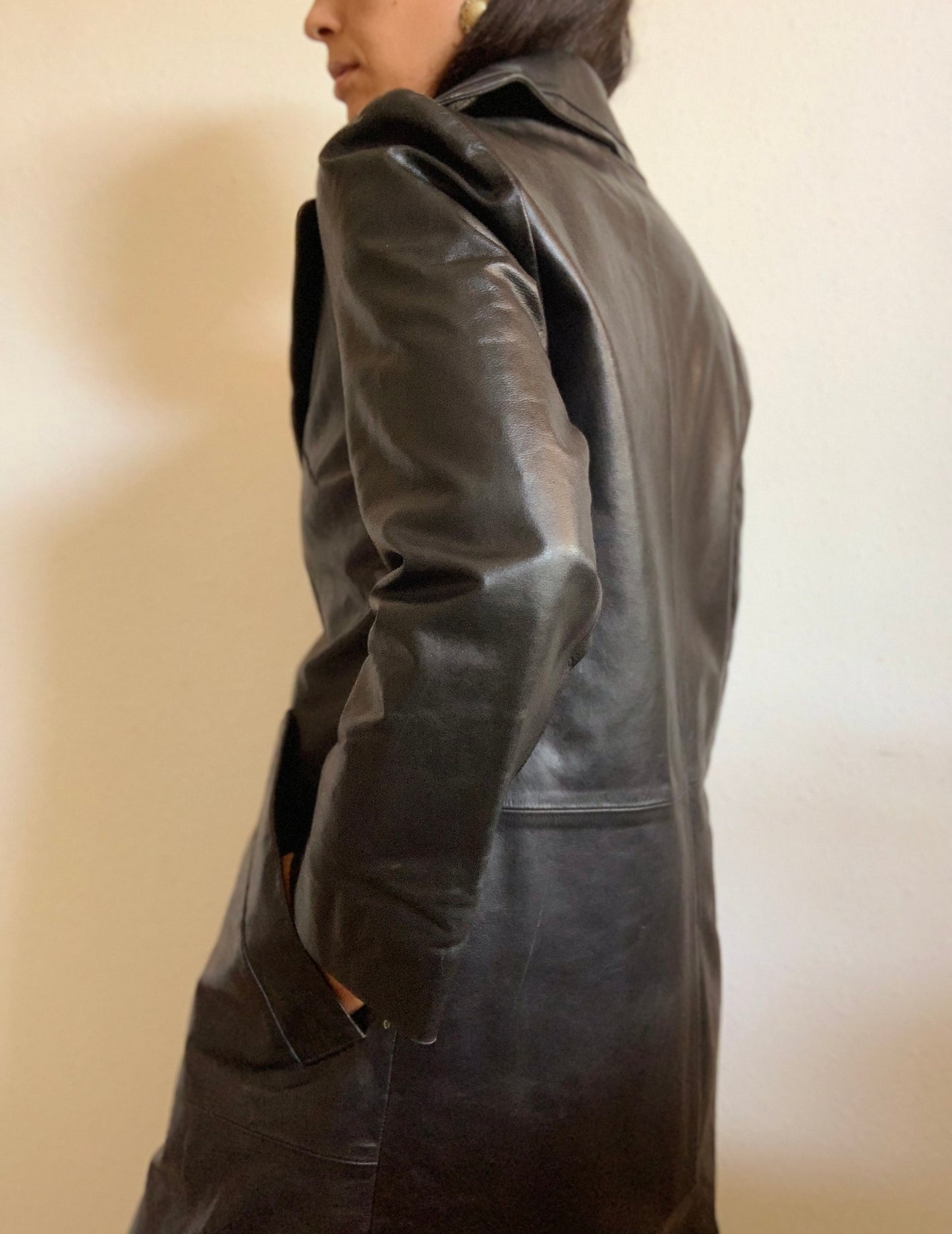 Veste longue vintage en cuir noir - M