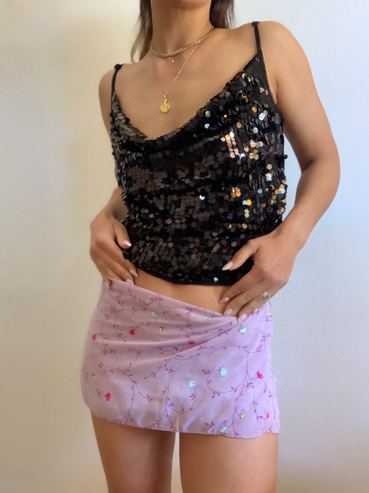 Top de soirée à paillettes noires Y2K